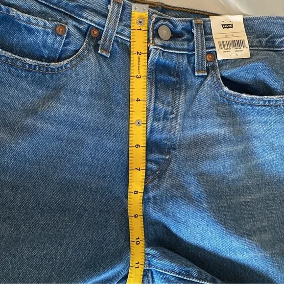 Levi's wedgie straight women’s classic high rise medium blue straight jeans NWT - Picture 9 of 12